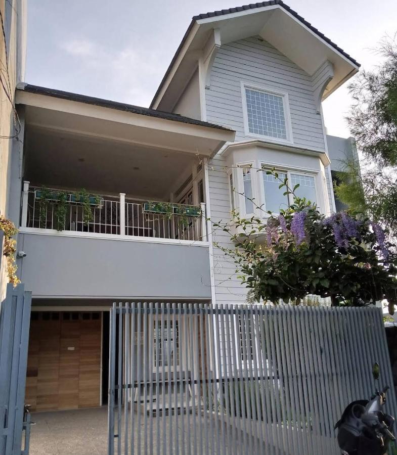 Villa 360 Lembang Exterior foto